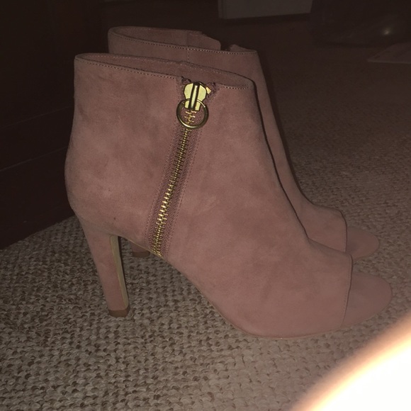 JOIE REAL SUEDE BLUSH COLOR PEEP TOE LEATHER SOLED EUC BOOTIES WORN 1x size eu40 - Picture 3 of 13